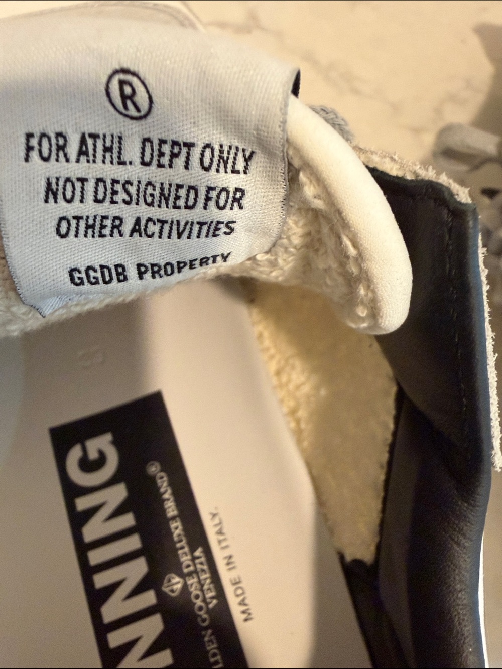 Golden Goose Running Sole Sneaker Size EU 39 - Picture 7 of 9